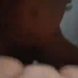 Le Mandas un Saludo al Cornudo